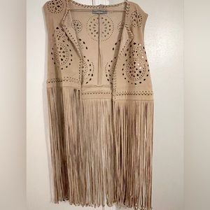 Bagatelle Fringe Vest. Size L. New without Tags.